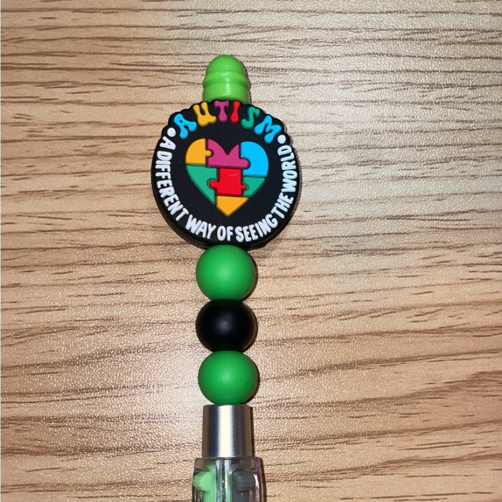 AUTISM AWARENESS CUSTOMIZED FOCAL BEAD PEN.